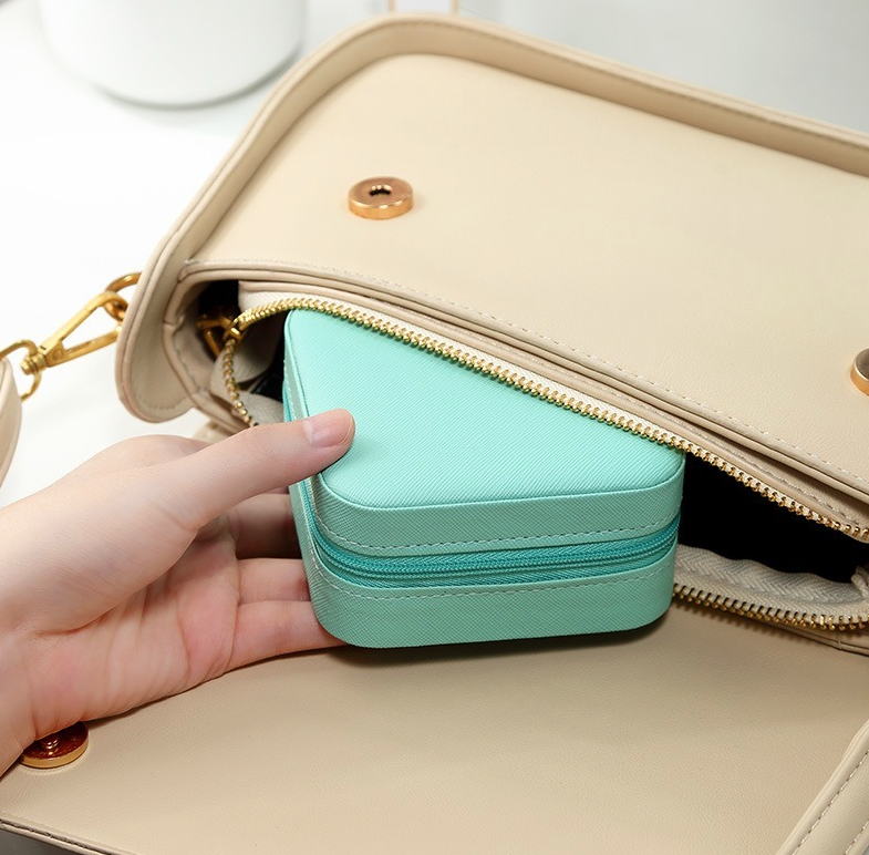 Travel Leather Pocket Jewellery Box